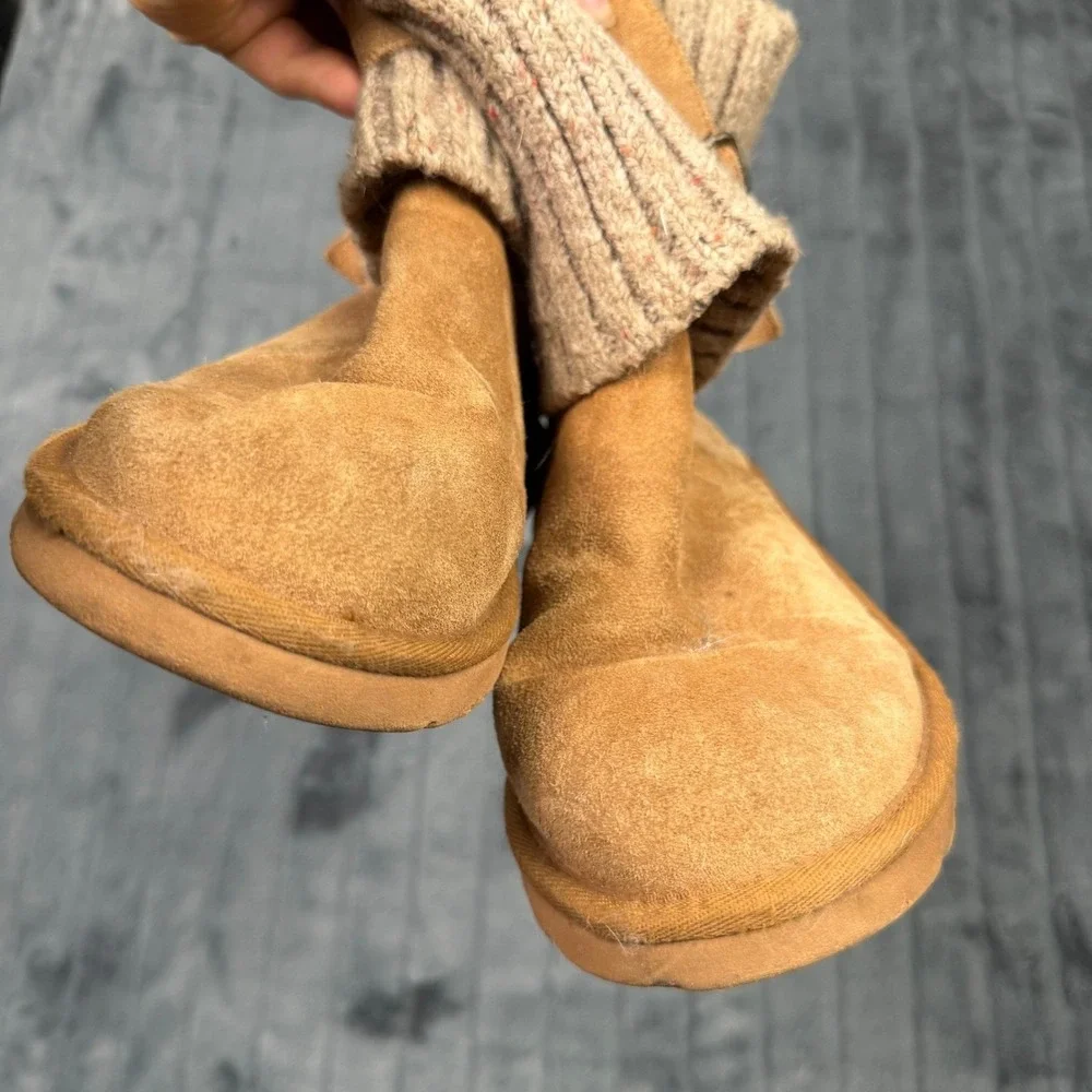 UGG Australia Lattice Cardy Chestnut Suede Knit Buckle Boots 1006811 Womens 6